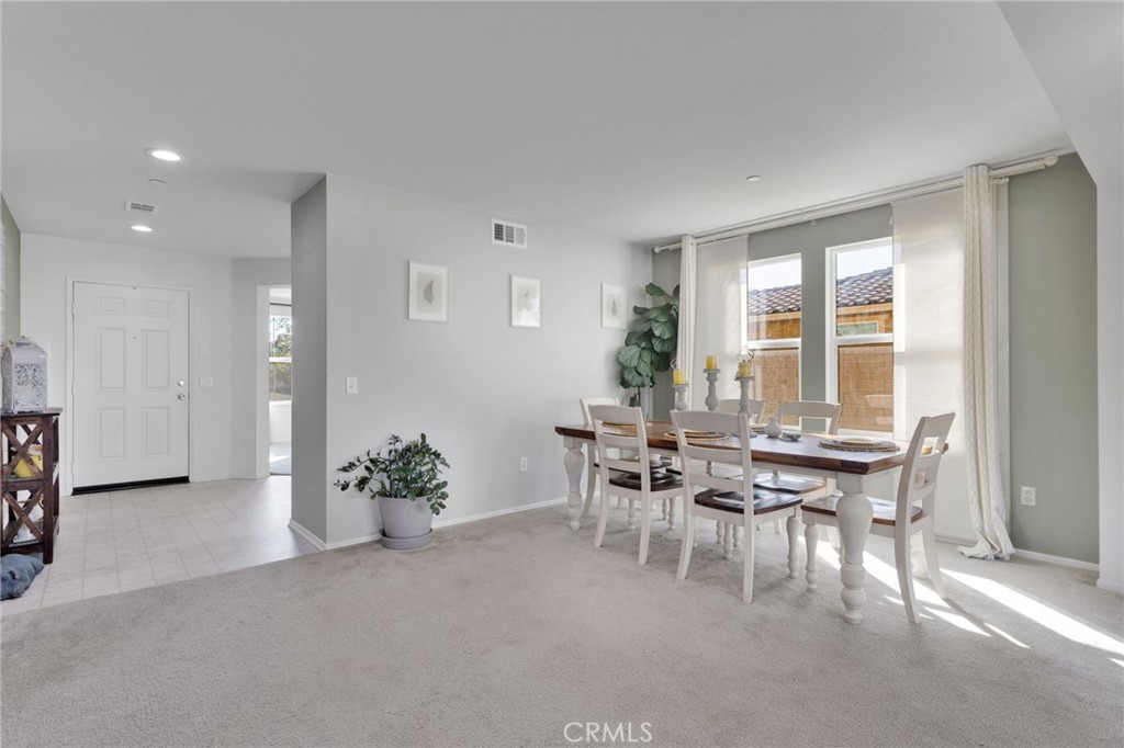 MLS #OC25236380 image #10