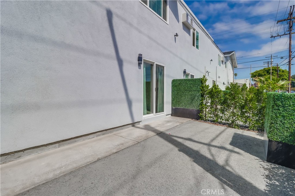 MLS #OC25236390 image #16