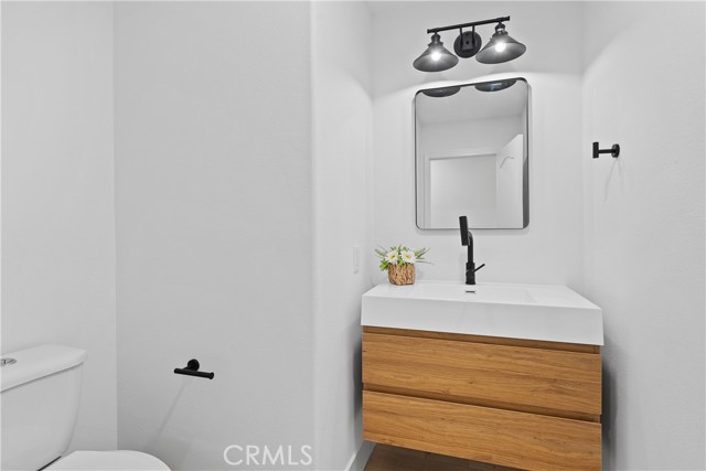 MLS #OC25236418 image #20