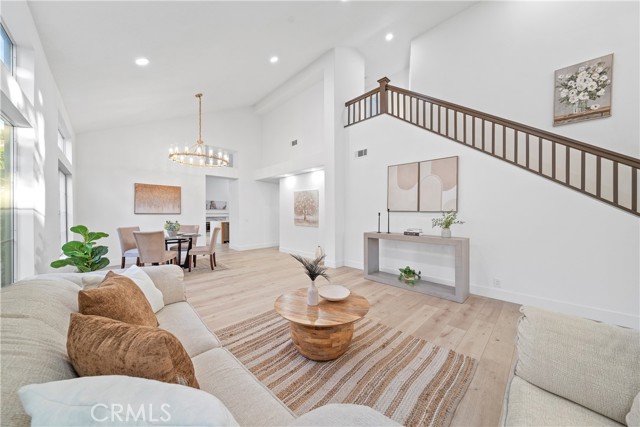 MLS #OC25236418 image #23