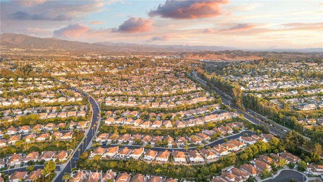 MLS #OC25236418 image #74