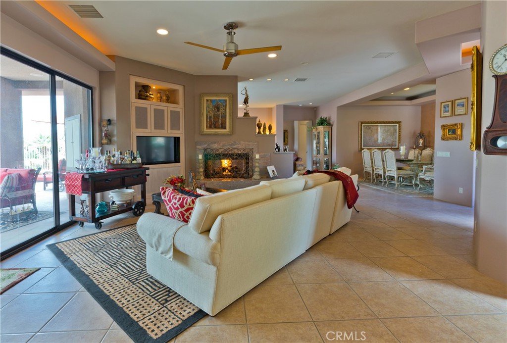 MLS #OC25236453 image #27