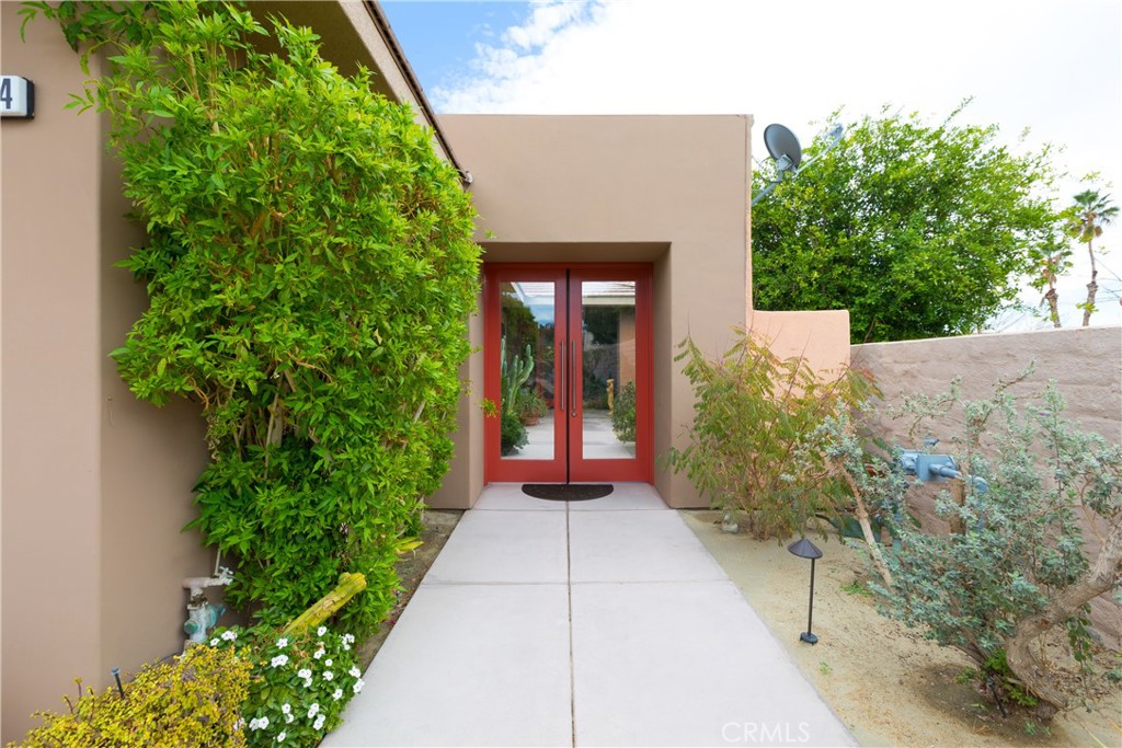 MLS #OC25236453 image #3