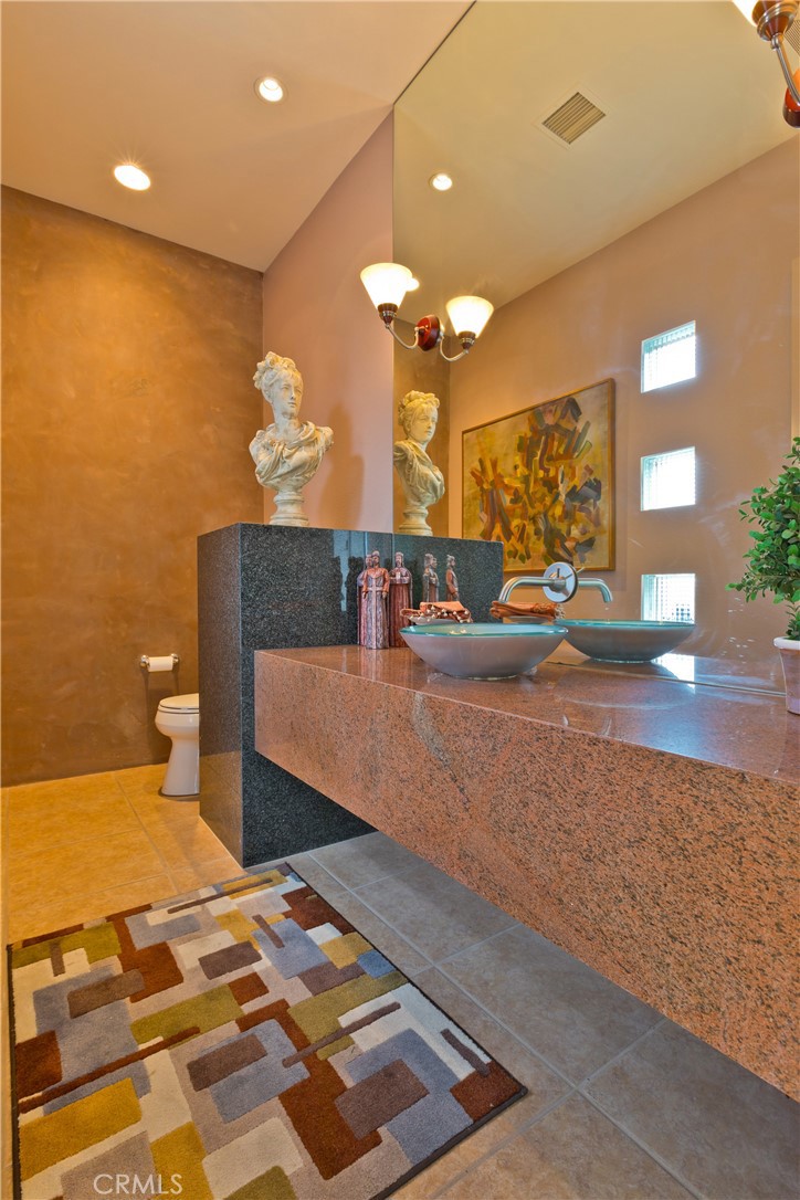 MLS #OC25236453 image #46