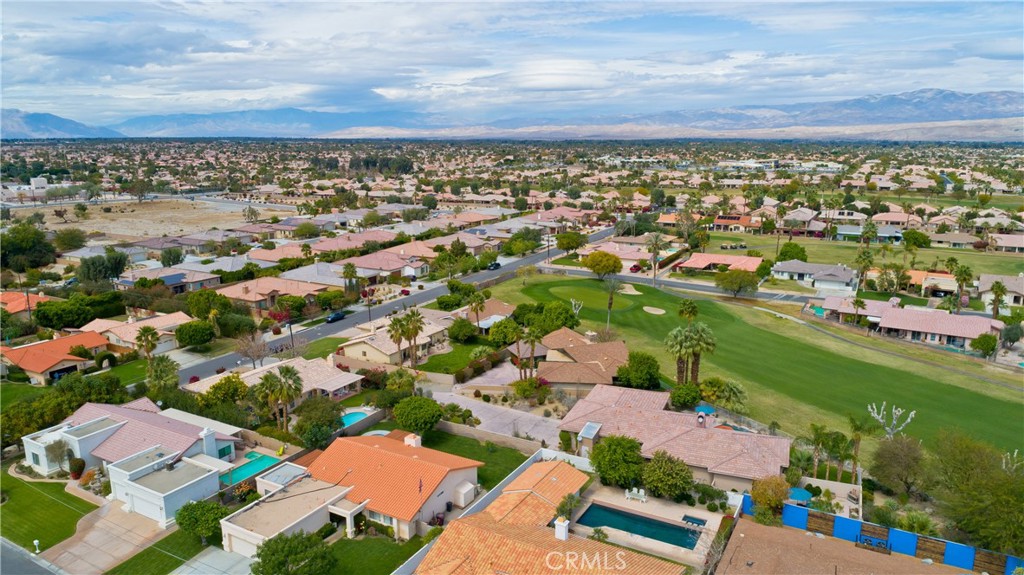 MLS #OC25236453 image #51