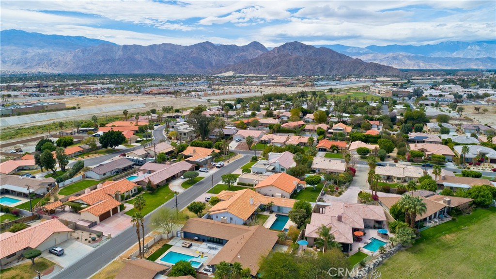 MLS #OC25236453 image #52