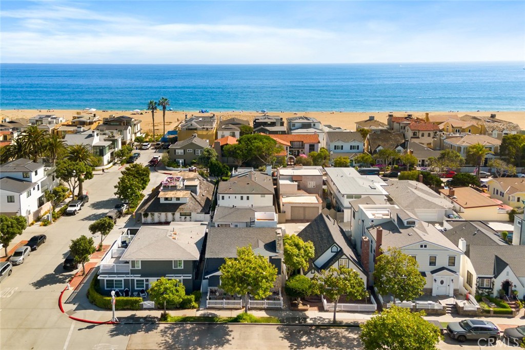 MLS #OC25236546 image #1