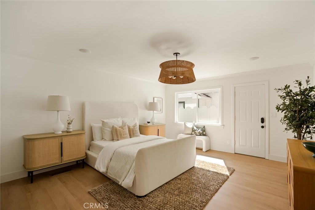 MLS #OC25236546 image #22