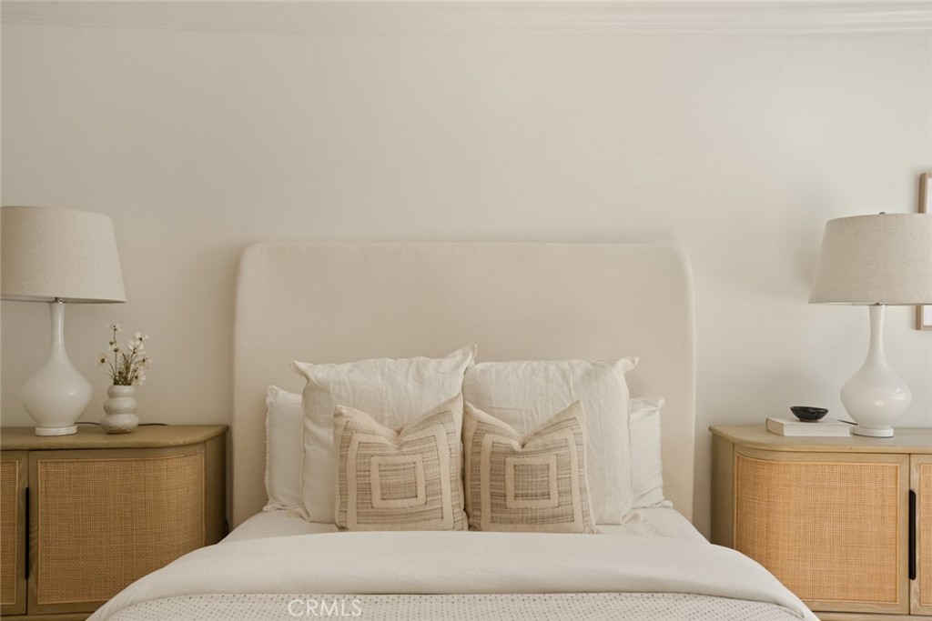 MLS #OC25236546 image #23