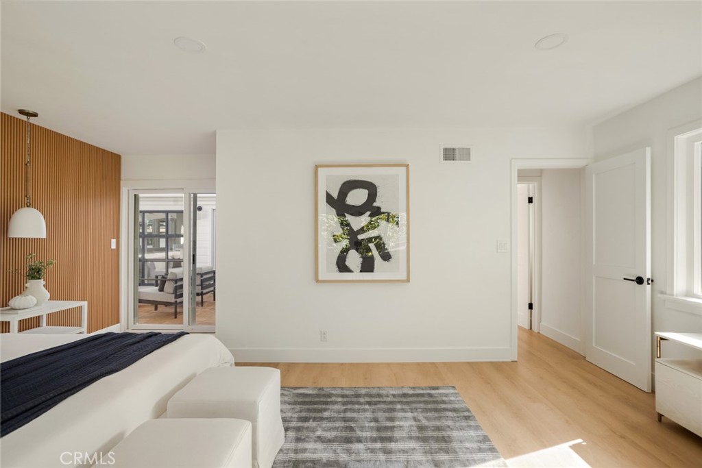 MLS #OC25236546 image #31