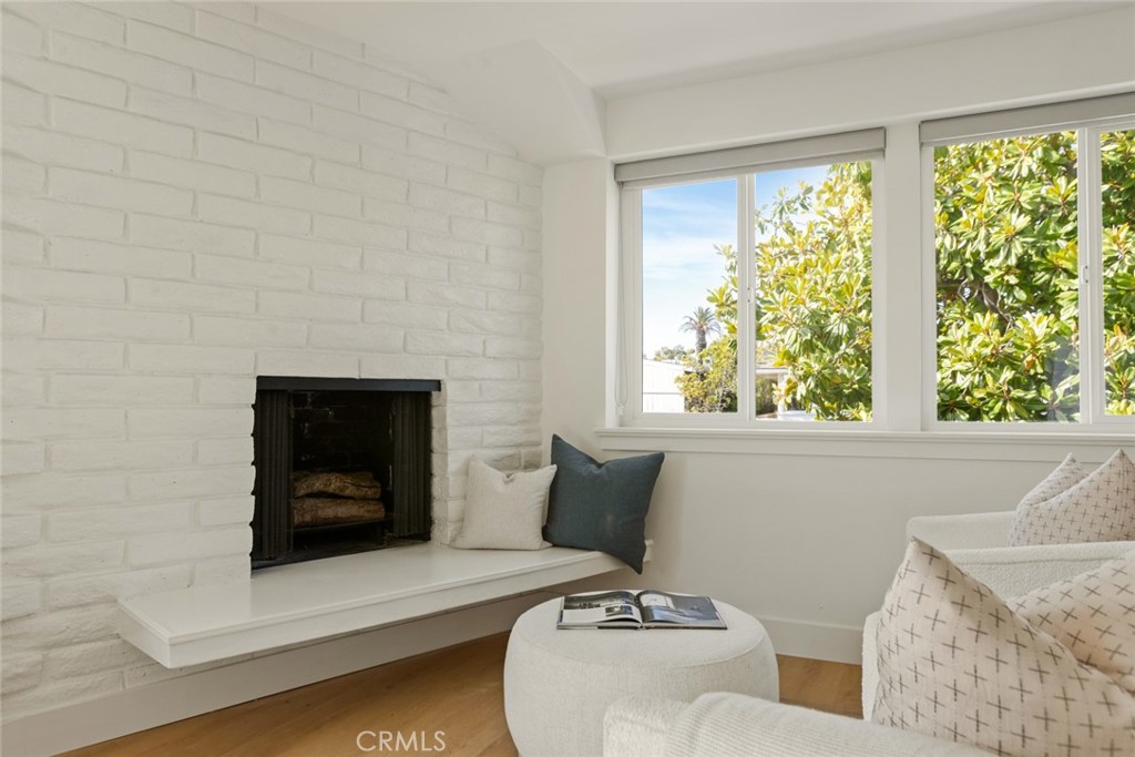 MLS #OC25236546 image #33