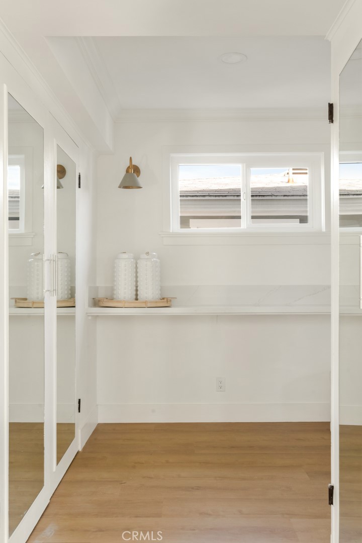 MLS #OC25236546 image #34