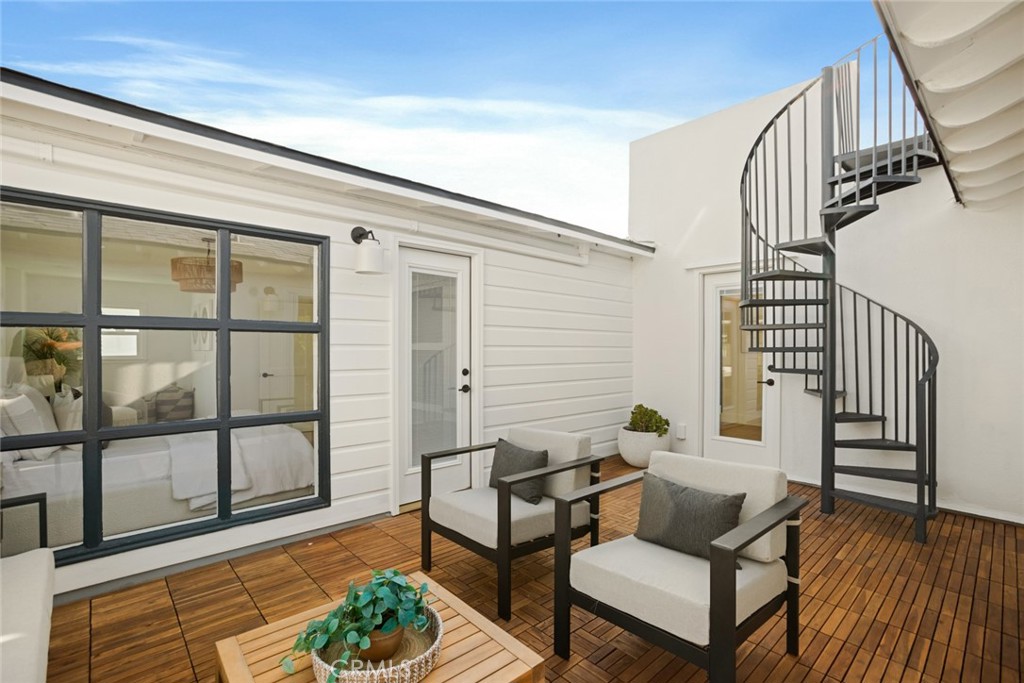 MLS #OC25236546 image #40