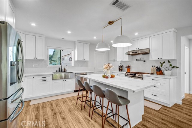 MLS #OC25236603 image #9