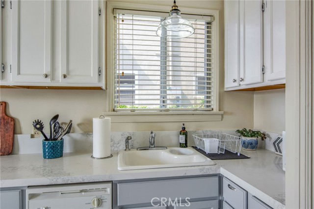 MLS #OC25236667 image #16