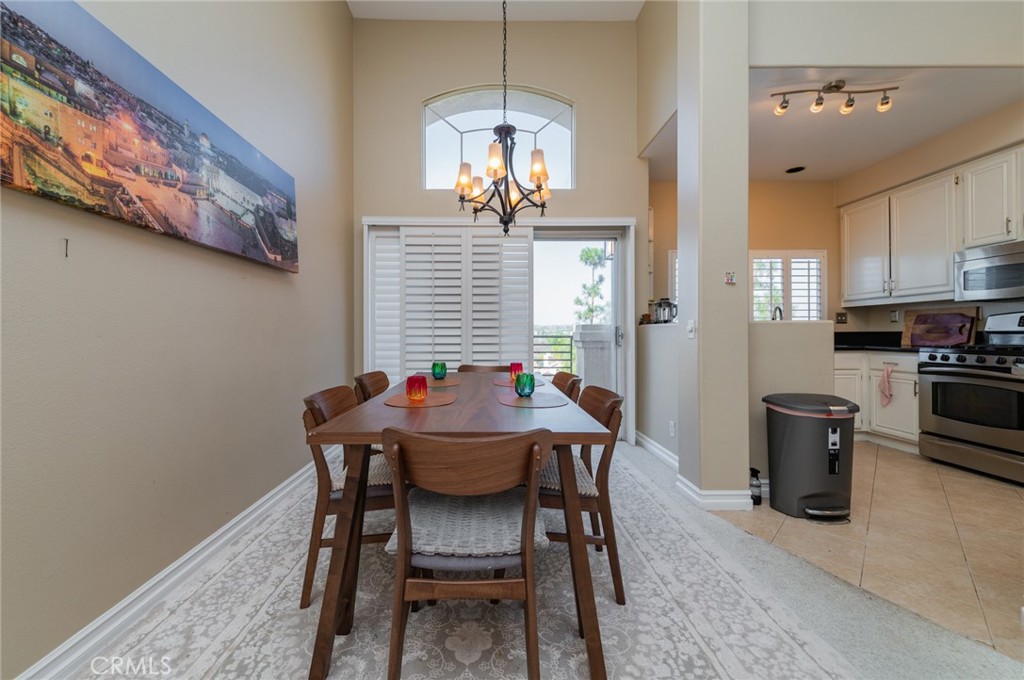 MLS #OC25236673 image #11