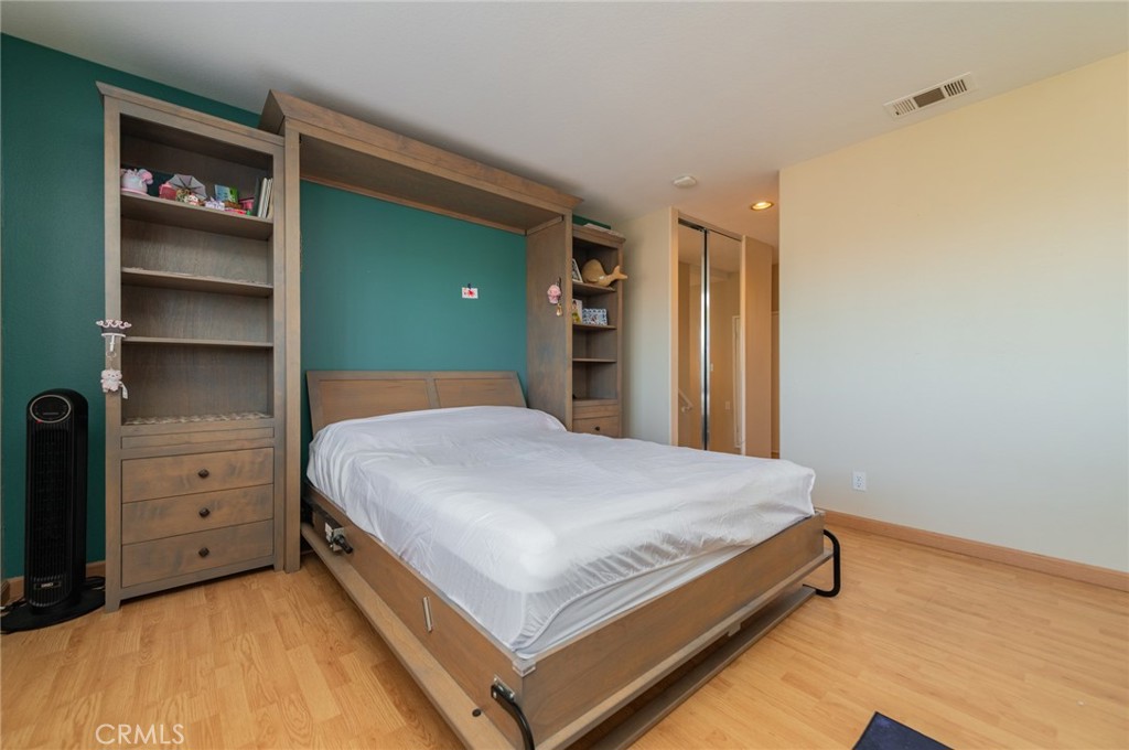 MLS #OC25236673 image #27