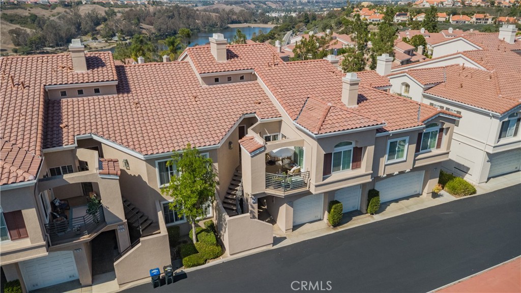 MLS #OC25236673 image #34