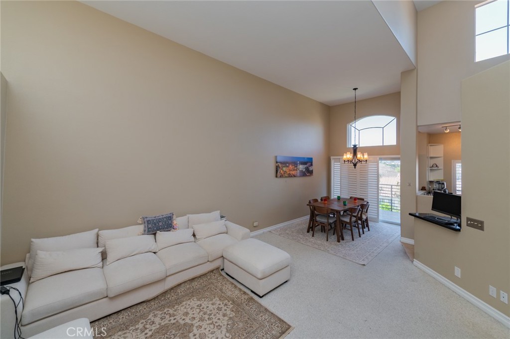 MLS #OC25236673 image #5