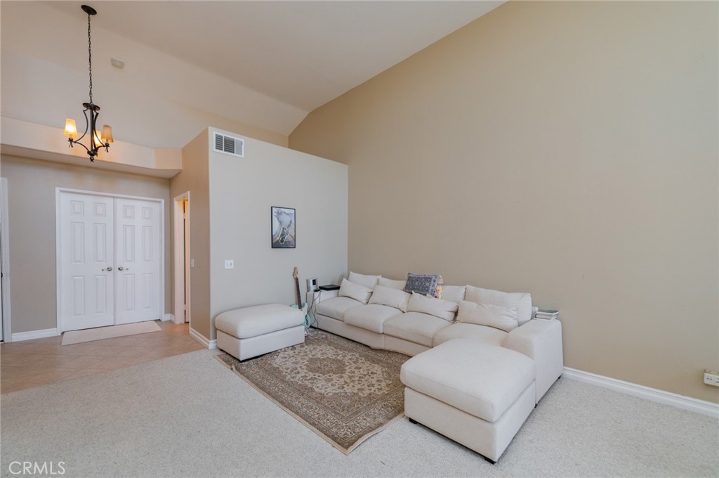 MLS #OC25236673 image #7