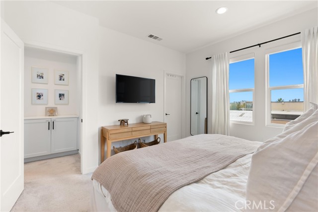 MLS #OC25236752 image #20