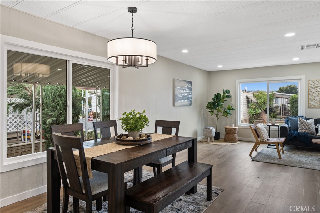 MLS #OC25236760 image #12