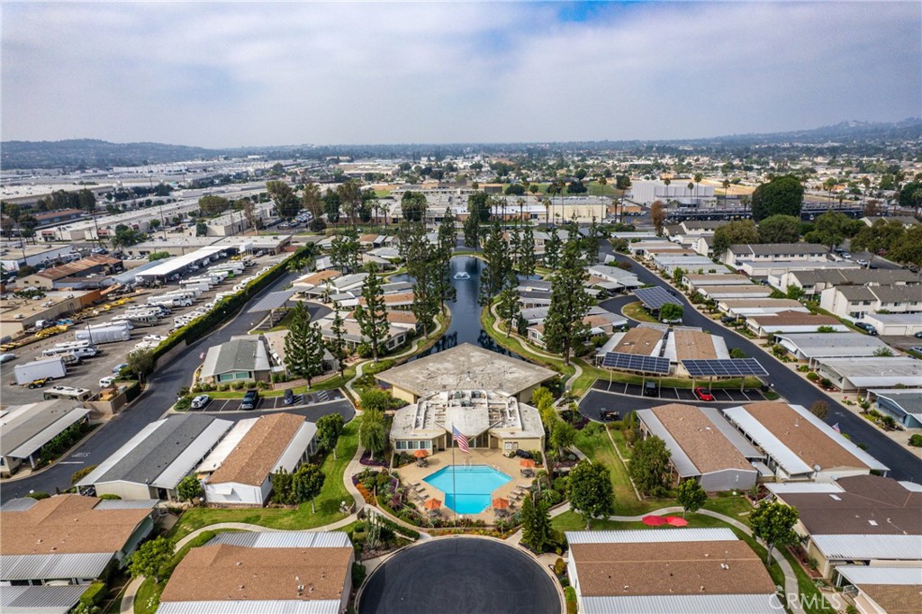 MLS #OC25236760 image #31