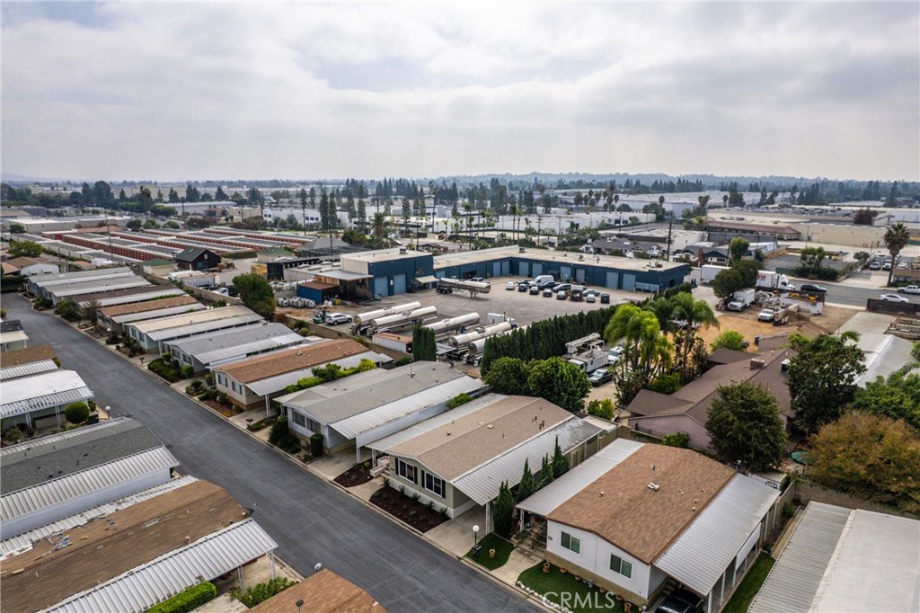 MLS #OC25236760 image #33