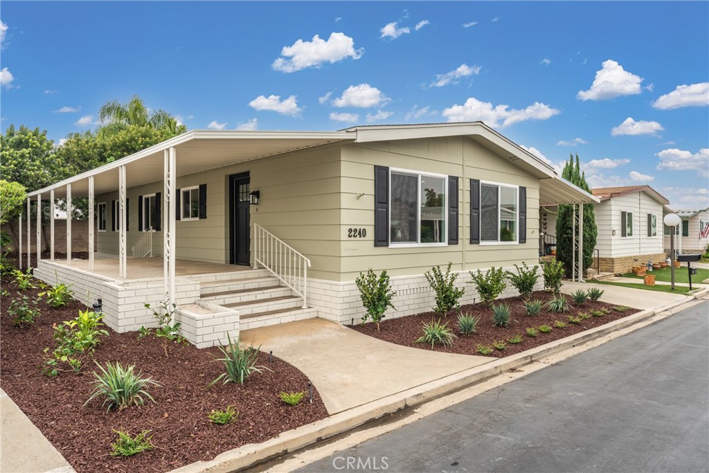 MLS #OC25236760 image #7