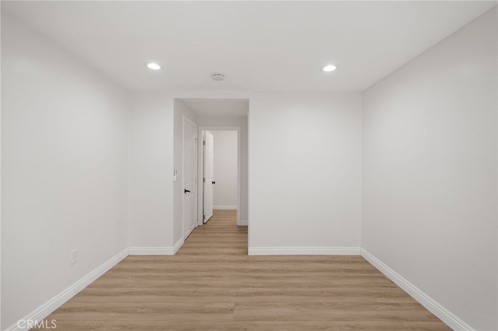 MLS #OC25236762 image #17