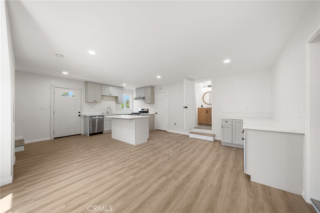 MLS #OC25236762 image #3