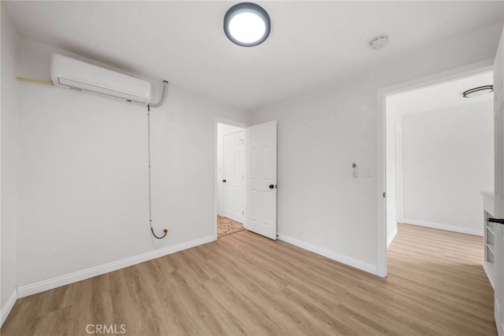 MLS #OC25236762 image #31