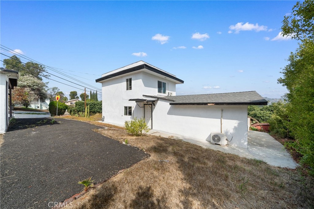 MLS #OC25236762 image #34