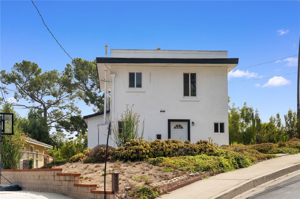 MLS #OC25236762 image #36