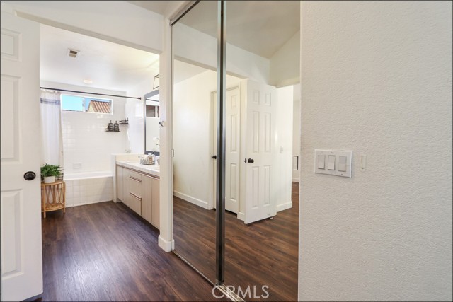 MLS #OC25236769 image #14