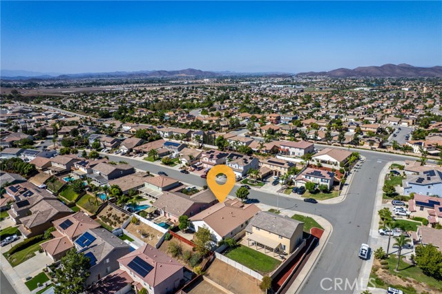 MLS #OC25236784 image #40