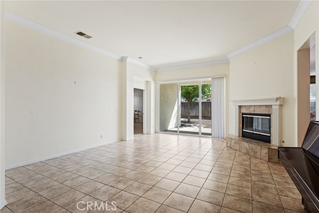 MLS #OC25236784 image #6