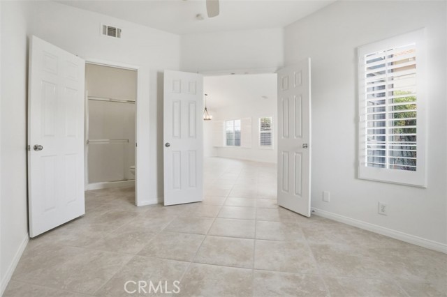 MLS #OC25236807 image #15