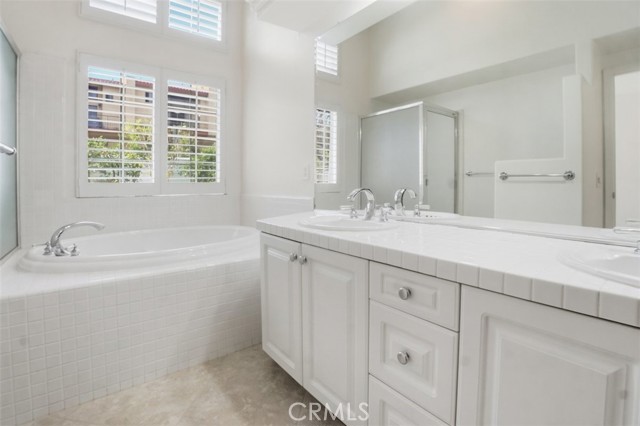 MLS #OC25236807 image #24