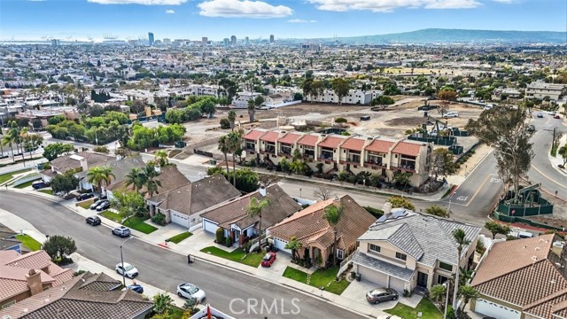 MLS #OC25236807 image #41