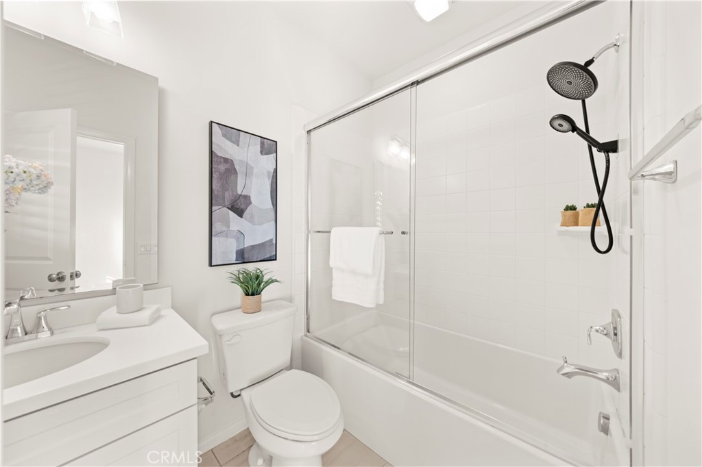 MLS #OC25236848 image #14