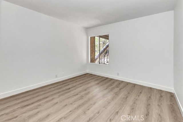 MLS #OC25163088 image #17