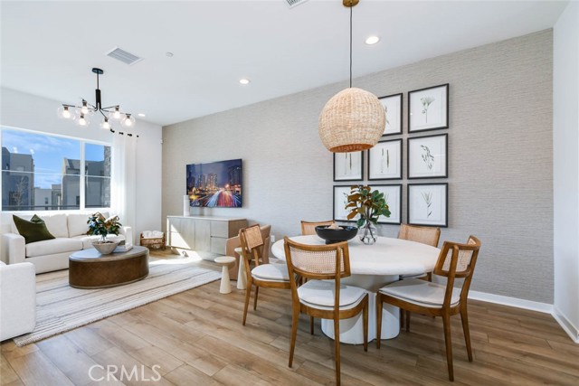 MLS #OC25236929 image #8