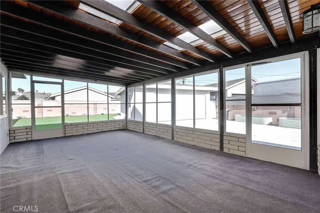 MLS #OC25236996 image #14