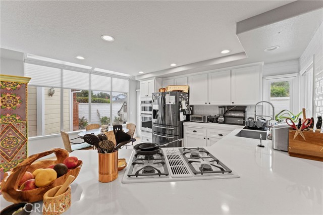 MLS #OC25237010 image #15