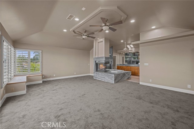 MLS #OC25237014 image #24