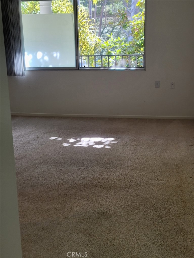 MLS #OC25237037 image #12