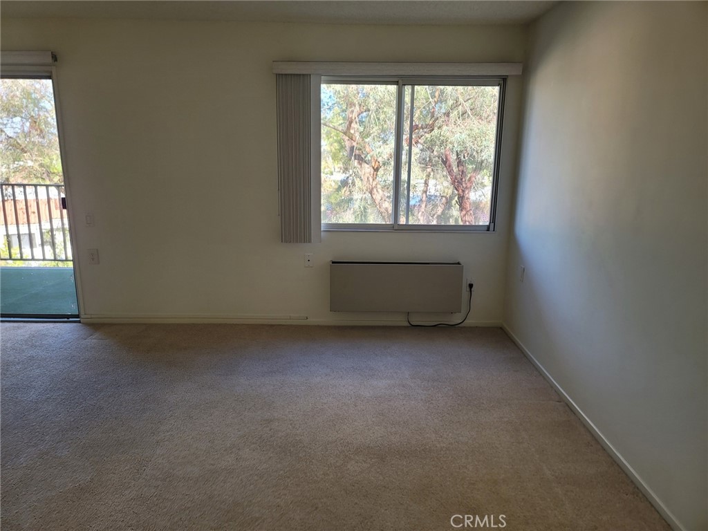 MLS #OC25237037 image #4