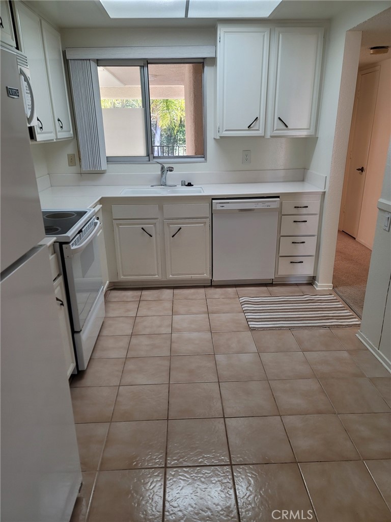 MLS #OC25237037 image #6