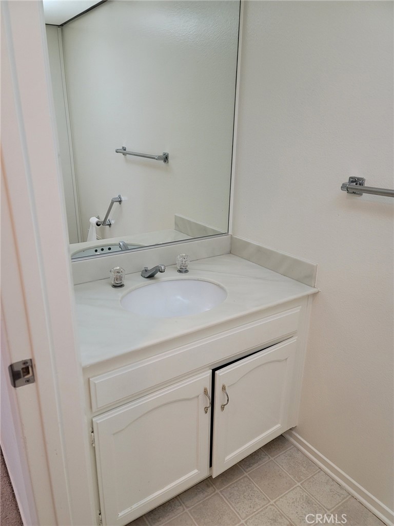 MLS #OC25237037 image #8